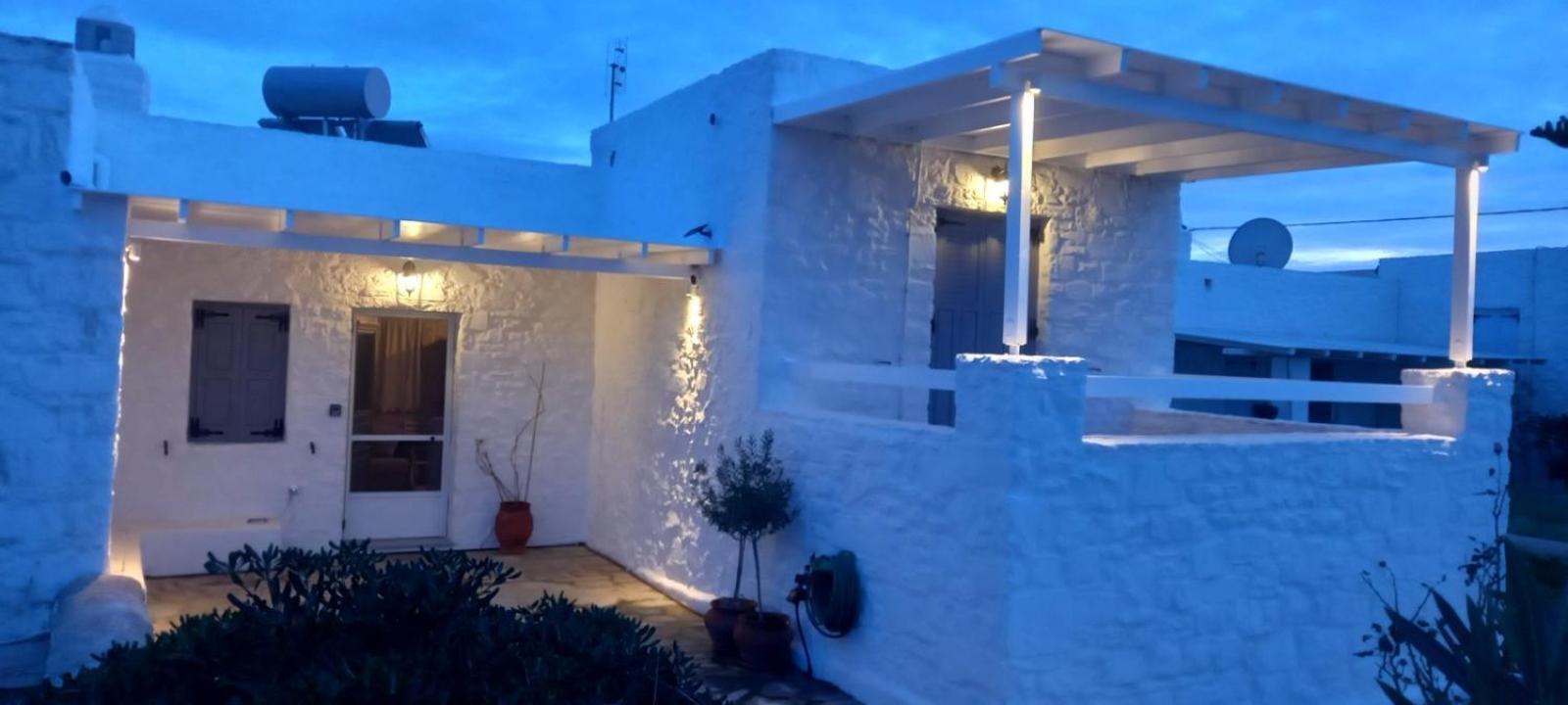 Aretousa Residence In Naoussa, Paros Exterior foto