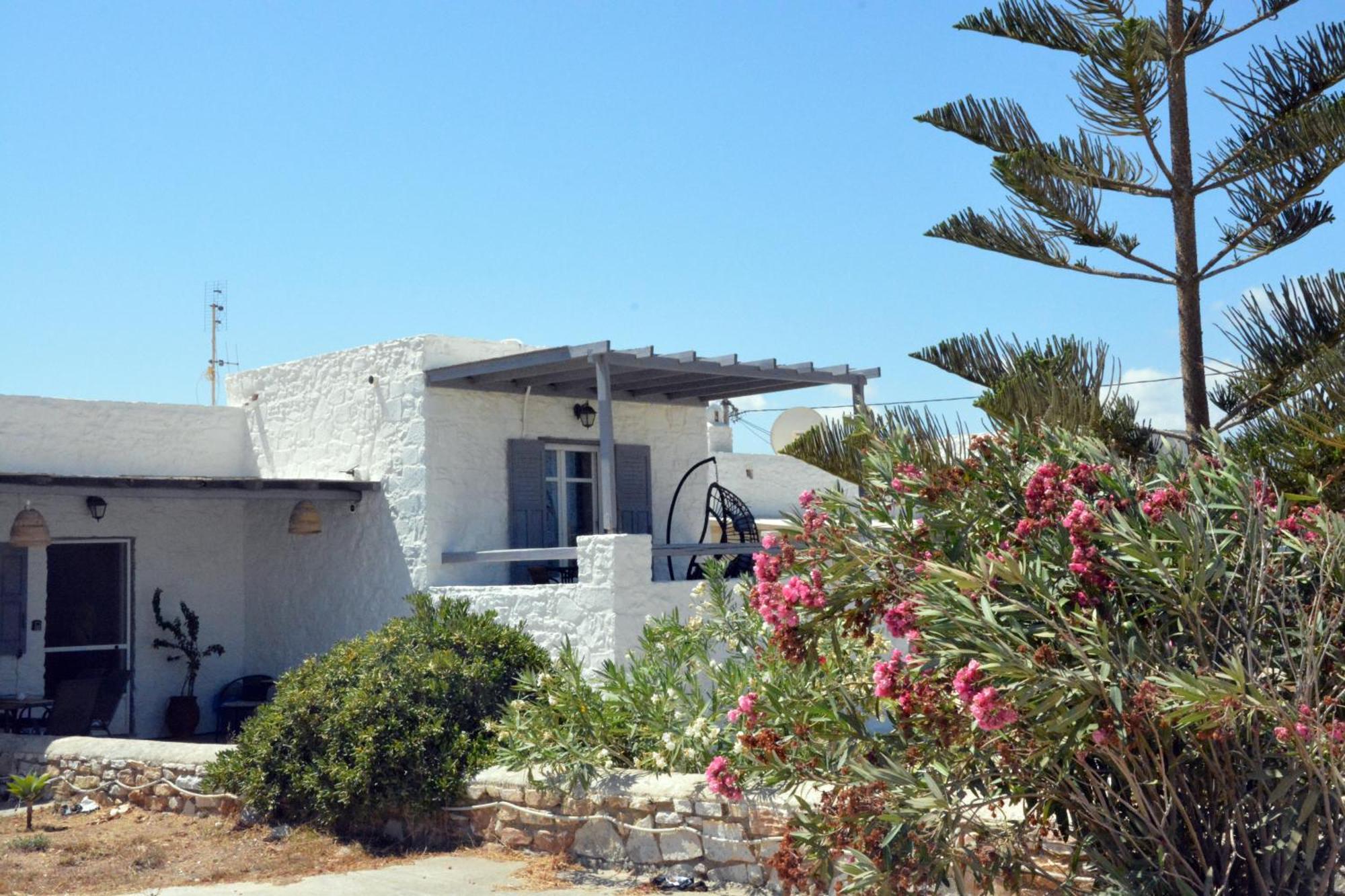 Aretousa Residence In Naoussa, Paros Exterior foto